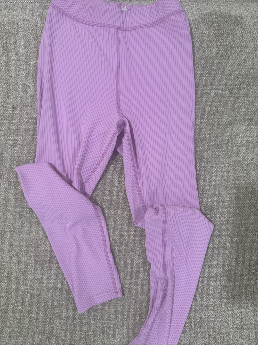 ALO Yoga Lavender Ribbed Leggings
